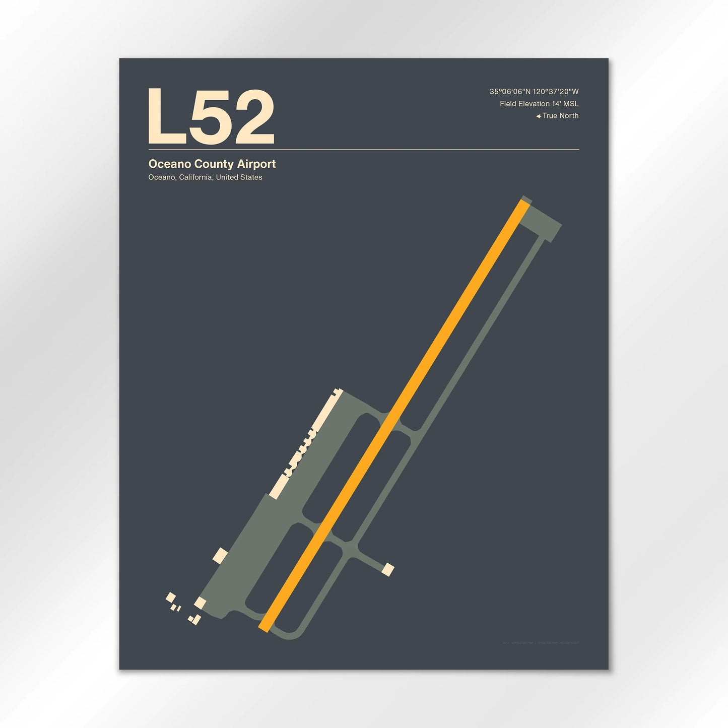 L52 Airport Diagram