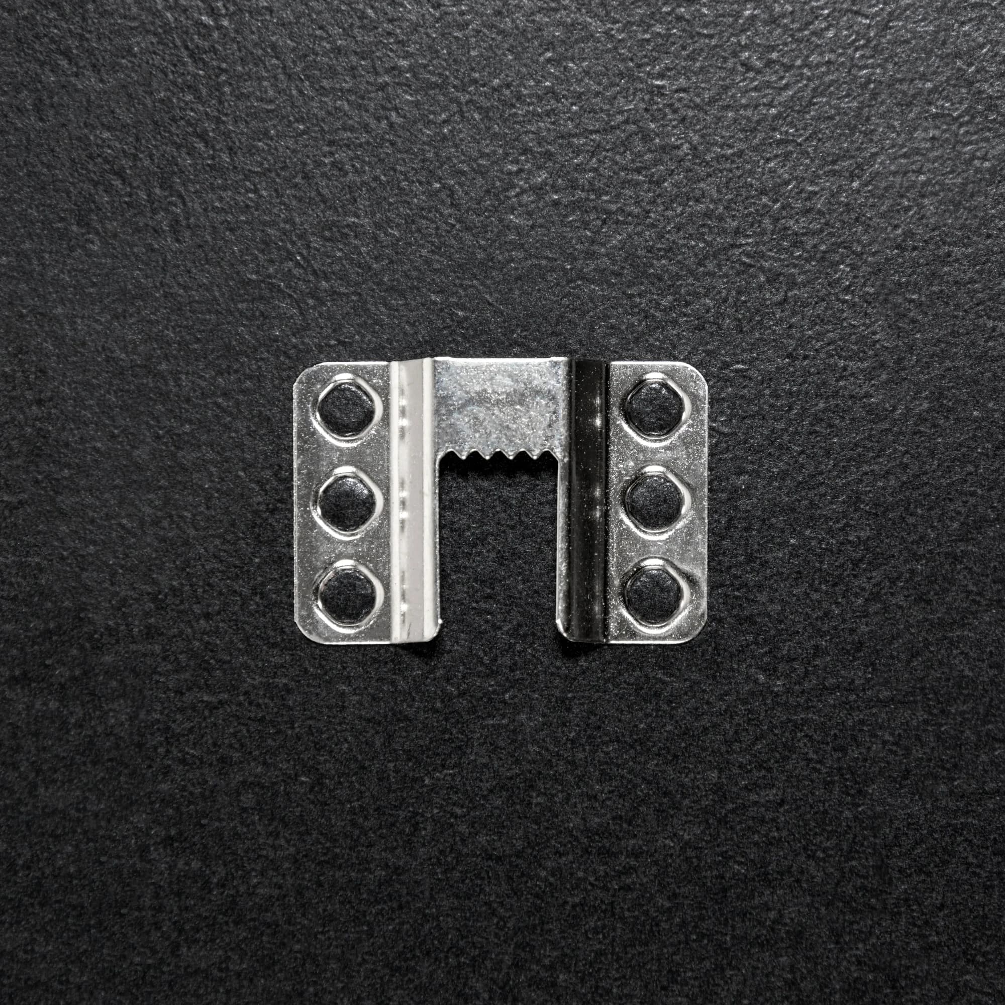 Sawtooth hanger on back of frame